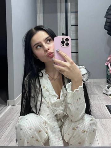 Нелли Школьница Вид фото 2